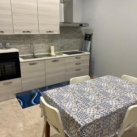 Santa House מאסקלוצ'יה